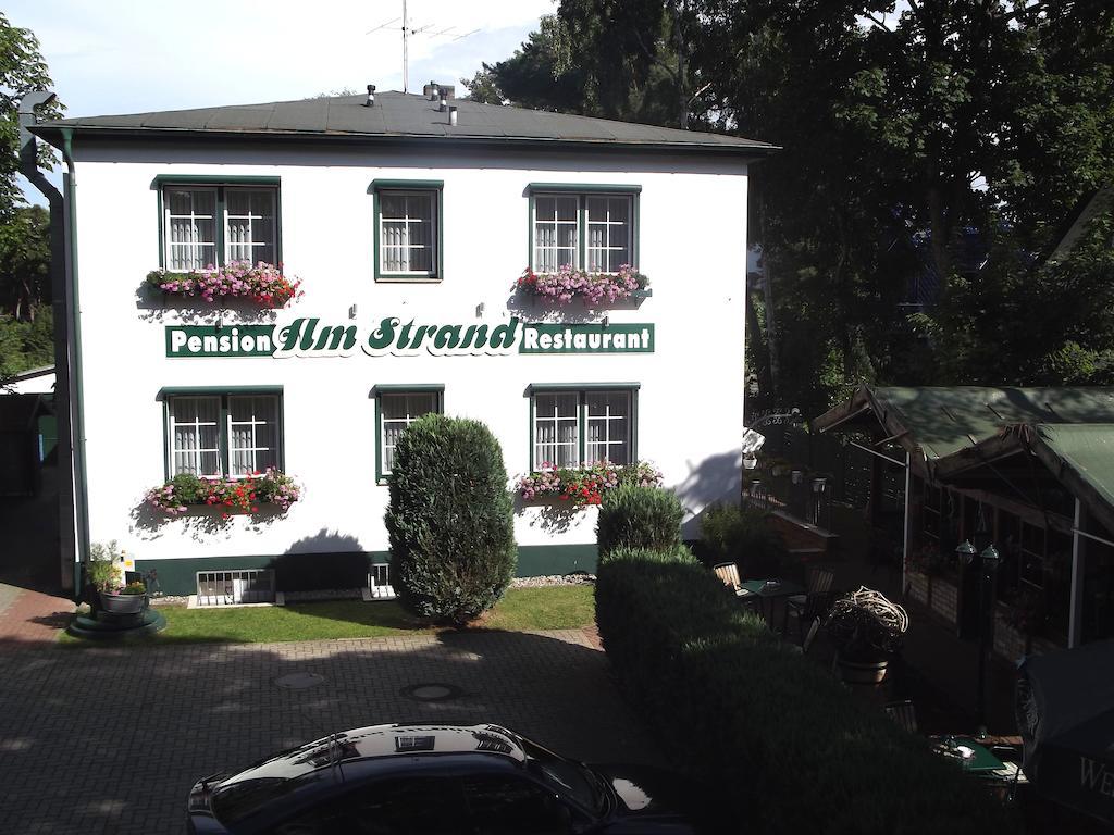 Pension Am Strand ยูลิอุสรู ภายนอก รูปภาพ